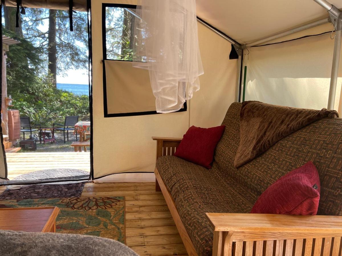 So Damn Lucky Glamping Hotel Ucluelet Buitenkant foto