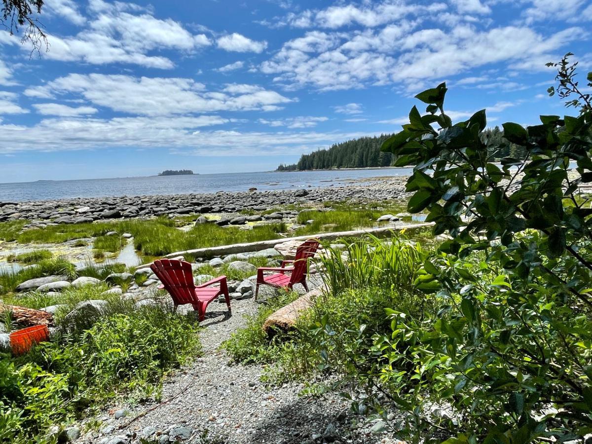 So Damn Lucky Glamping Hotel Ucluelet Buitenkant foto