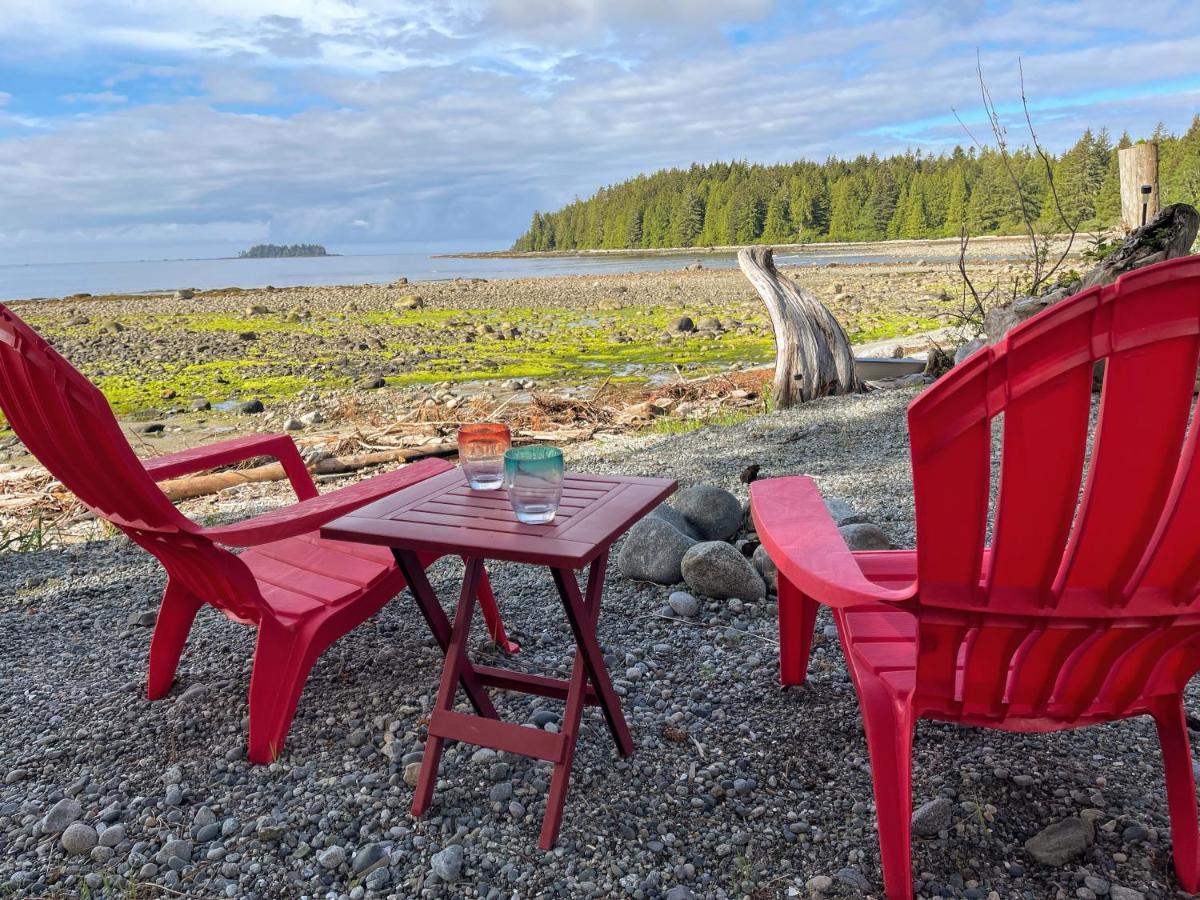So Damn Lucky Glamping Hotel Ucluelet Buitenkant foto