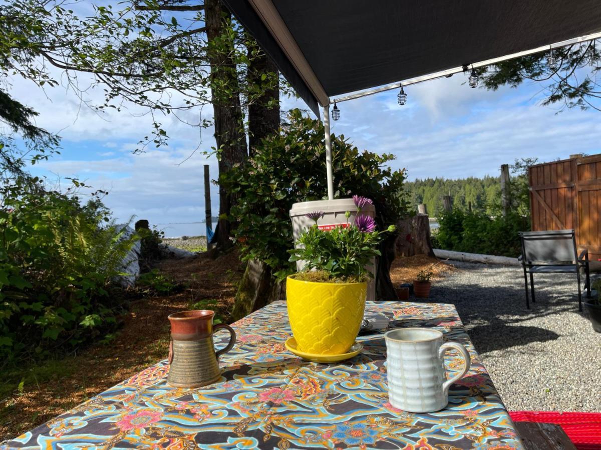 So Damn Lucky Glamping Hotel Ucluelet Buitenkant foto